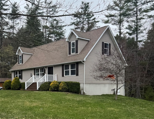 487 Southwoods Dr, Monticello, NY 12701 - cape cod house with roof with shingles and a front yard