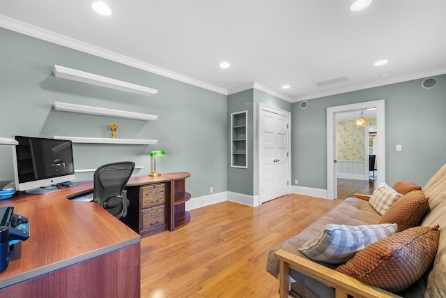 office area featuring crown molding, recessed lighting, baseboards, and wood finished floors