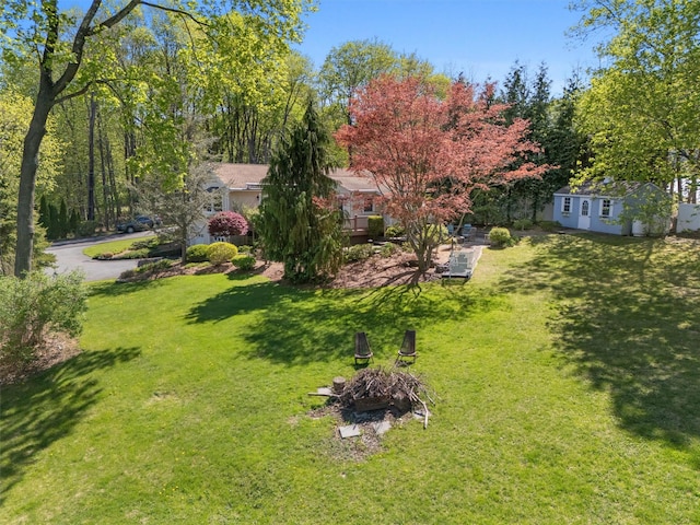 21 Rhinecliff Rd, Brewster, NY 10509 - view of yard featuring an outbuilding