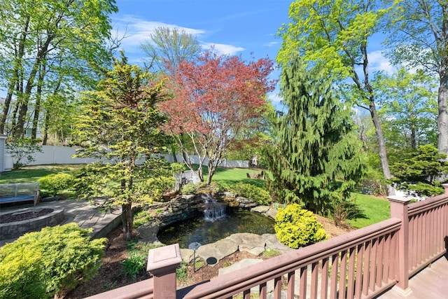 21 Rhinecliff Rd, Brewster, NY 10509 - exterior space with fence and a small pond
