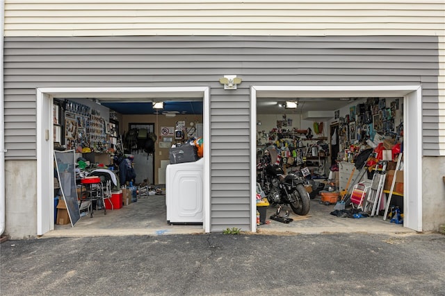 42 Horton Rd, Washingtonville, NY 10992 - garage featuring washer / clothes dryer
