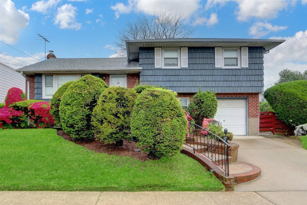 106 Osborne Rd, West Hempstead, NY 11552 - photo 1