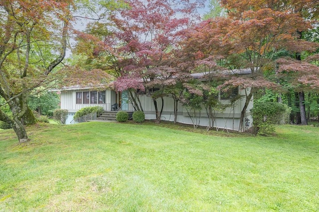14 Wesley Ct, Congers, NY 10920 - obstructed view of property with a front yard