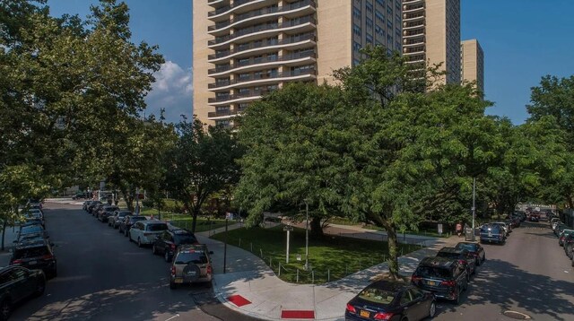 66-36 Yellowstone Blvd Unit 21C, Forest Hills, NY 11375 - view of building exterior