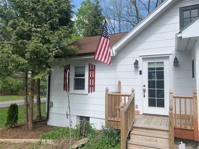 781 Pine Island Tpke, Warwick, NY 10990 - entrance to property with a deck and a shingled roof