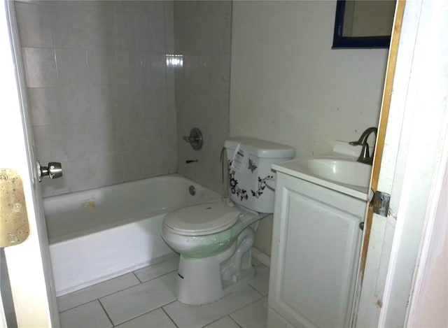 16739 147th Ave, Springfield Gardens, NY 11434 - full bath featuring shower / bathtub combination, tile patterned flooring, vanity, and toilet