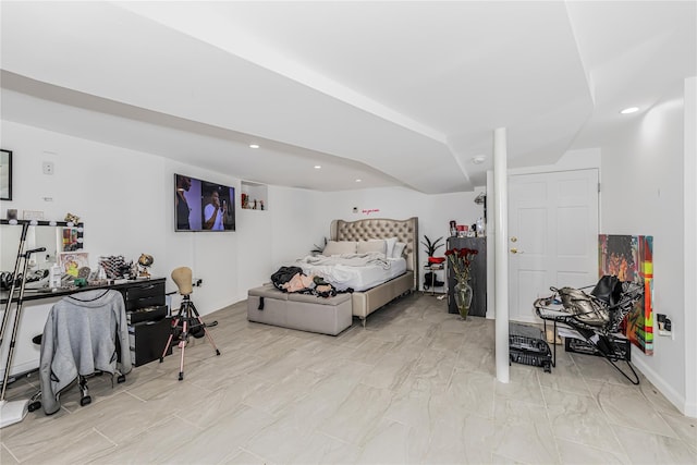 bedroom featuring recessed lighting and baseboards