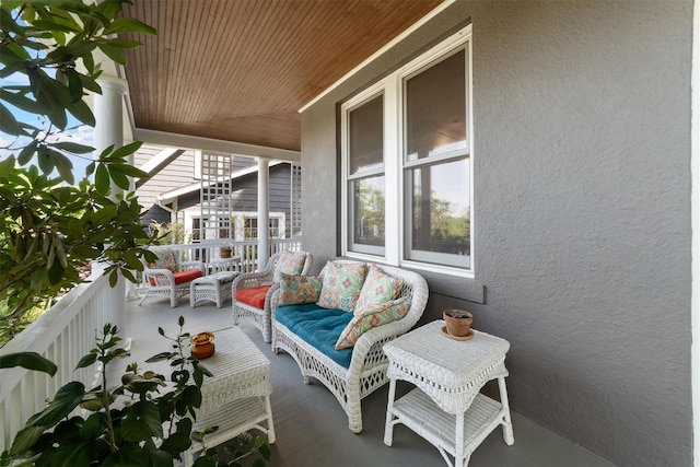 balcony featuring an outdoor living space