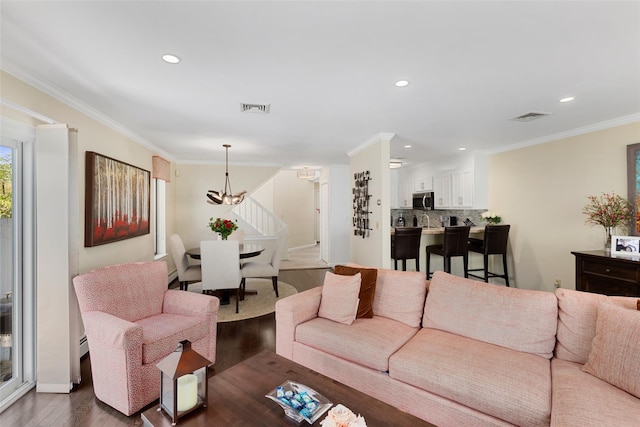 23 Top Of The Rdg Unit A8, Mamaroneck, NY 10543 - living area featuring a chandelier, recessed lighting, wood finished floors, and visible vents