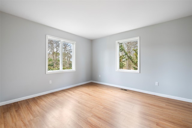 280 Shinnecock Hills Rd, Southampton, NY 11968 - empty room featuring light wood-style floors, baseboards, and visible vents