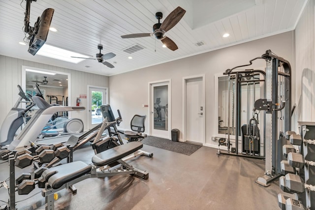 workout area with wood ceiling, ceiling fan, recessed lighting, and visible vents