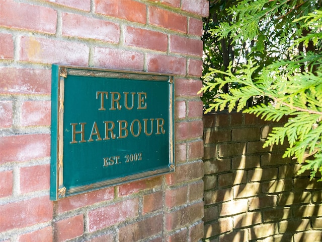 27 True Harbour Way W, Islip, NY 11795 - exterior view of brick siding