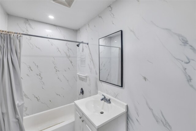 324 Ralph Ave, Brooklyn, NY 11233 - full bath featuring vanity and shower / bath combo