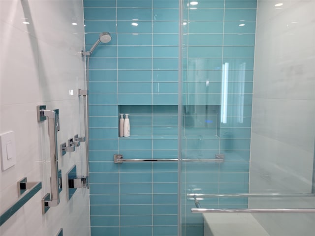 143-07 Rose Ave, Flushing, NY 11355 - full bathroom with tiled shower