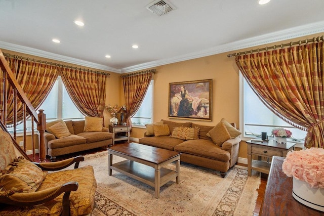 44 Netz Pl, Albertson, NY 11507 - living room featuring recessed lighting, light wood-style floors, baseboards, visible vents, and crown molding