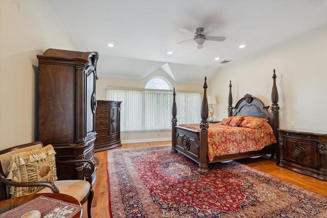44 Netz Pl, Albertson, NY 11507 - bedroom featuring wood finished floors, ceiling fan, visible vents, and vaulted ceiling