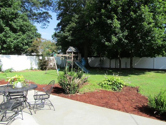 5 Lantern St, Huntington, NY 11743 - photo 3
