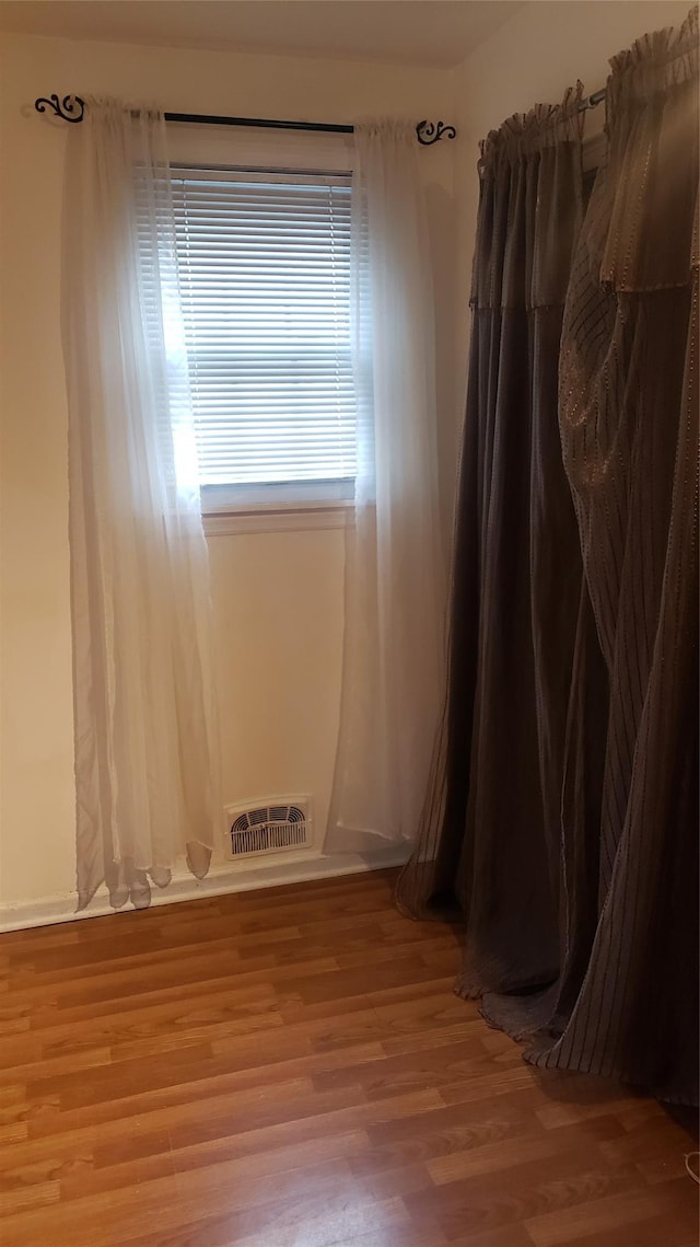 2261 Story Ave, Bronx, NY 10473 - empty room featuring light wood finished floors