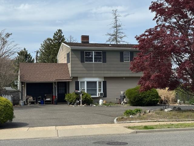 82 Scooter Ln, Hicksville, NY 11801 - photo 2