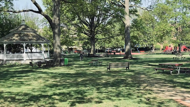 40 Stoner Ave Unit 1S, Great Neck, NY 11021 - surrounding community featuring a yard, a gazebo, and playground community