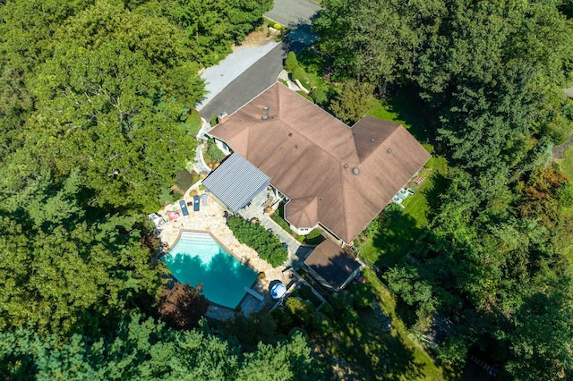 28 Stepping Stone Cres, Dix Hills, NY 11746 - view of property location featuring a pool area