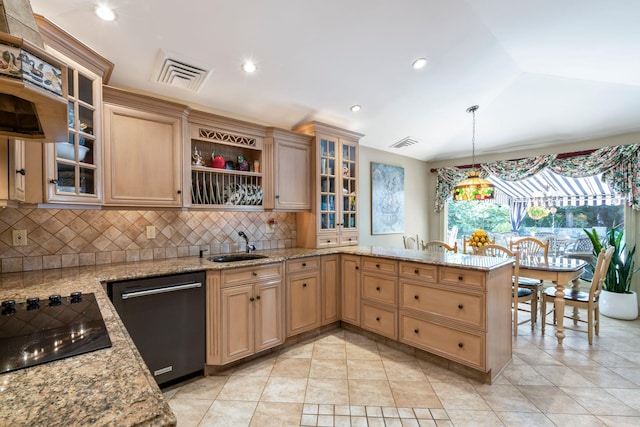 28 Stepping Stone Cres, Dix Hills, NY 11746 - kitchen with dishwashing machine, black electric cooktop, tasteful backsplash, light brown cabinets, and a peninsula