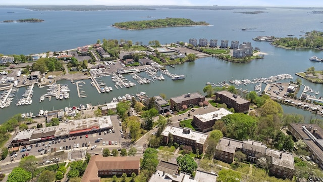 18 Shady Glen Ct Unit 302, New Rochelle, NY 10805 - aerial view featuring a water view