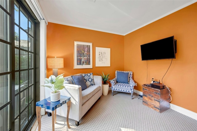 10 Maple Hill Dr, Larchmont, NY 10538 - carpeted living room featuring ornamental molding and baseboards