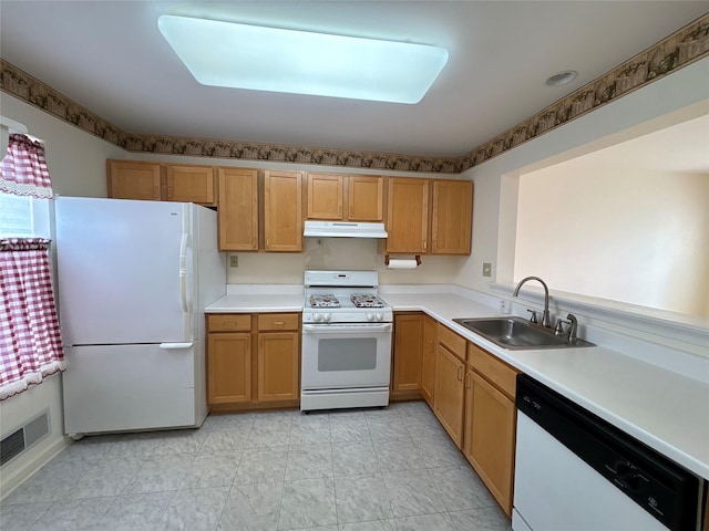 115 Turnberry Ct, Poughkeepsie, NY 12603 - kitchen featuring visible vents, white appliances, light countertops, under cabinet range hood, and a sink