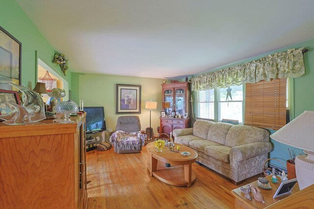 15 Hickory Hill Dr, Warwick, NY 10990 - living area with wood finished floors