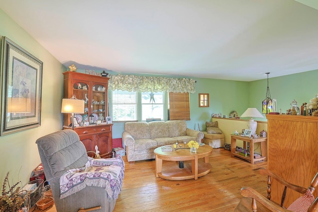 15 Hickory Hill Dr, Warwick, NY 10990 - living area featuring light wood-style flooring
