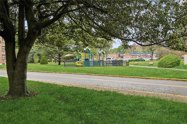 212-03 75th Ave Unit 5A, Bayside, NY 11364 - view of community play area