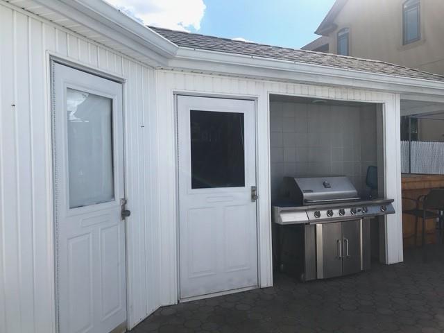 158-35 91st St, Howard Beach, NY 11414 - exterior space