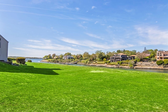 view of yard featuring a water view