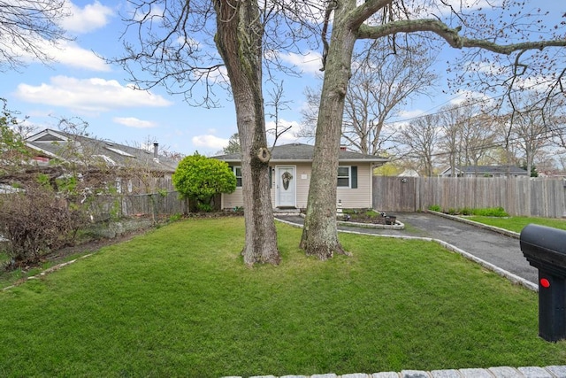 133 Parkwood Dr, Shirley, NY 11967 - view of yard with fence private yard