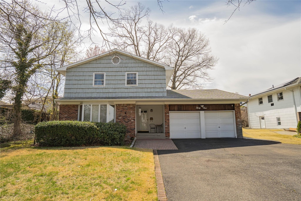 34 Pittoni Dr, Commack, NY 11725 - photo 1
