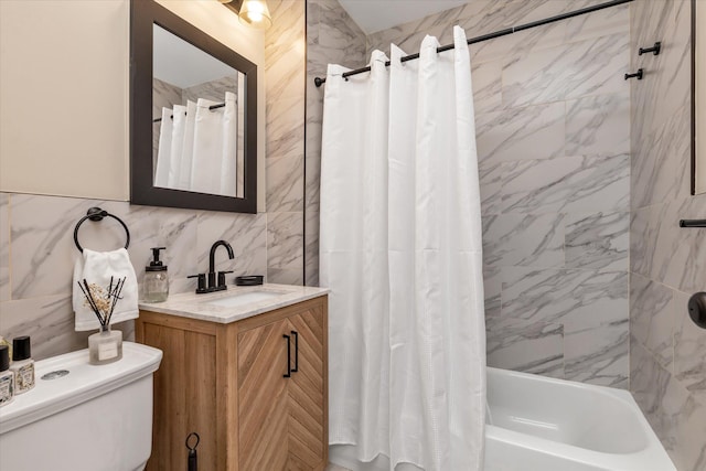 full bath featuring tasteful backsplash, shower / tub combo with curtain, toilet, tile walls, and vanity