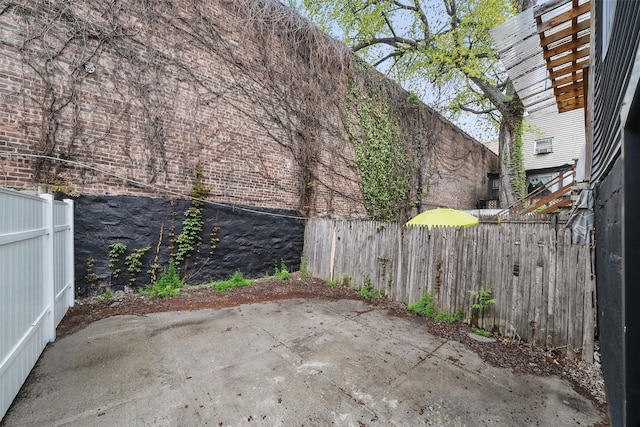 4465 Park Ave, Bronx, NY 10457 - view of patio featuring a fenced backyard
