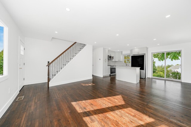 216 S Delaware Ave, Lindenhurst, NY 11757 - photo 15