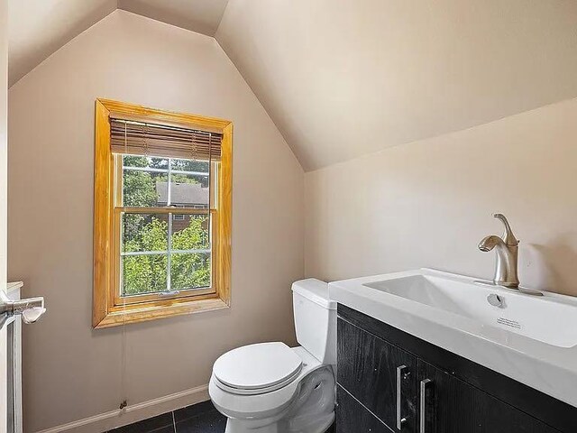 356 Hollywood Ave, Little Neck, NY 11363 - photo 16