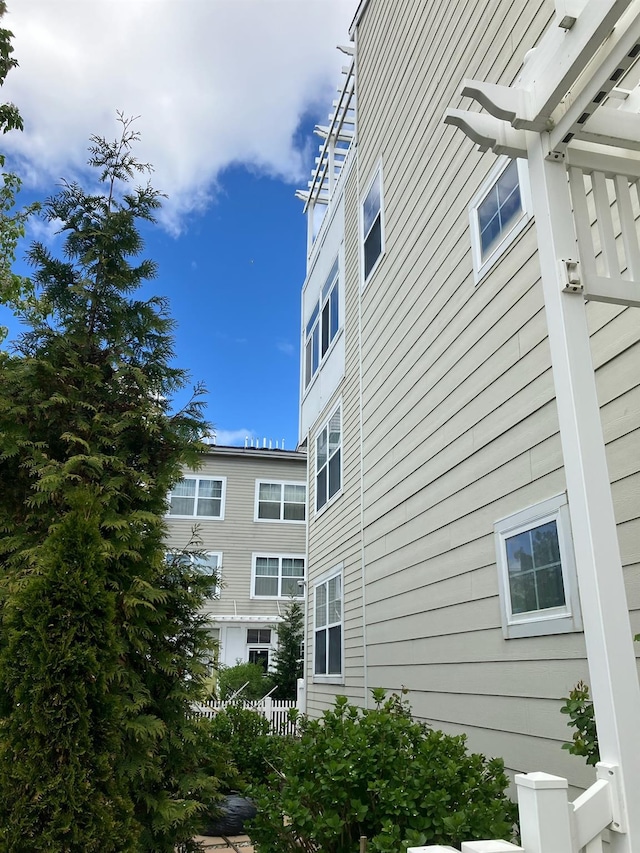 view of property exterior