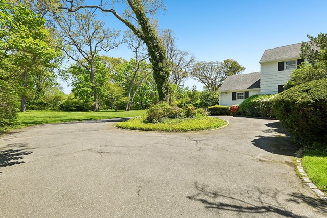 190 Pond Xing, Lawrence, NY 11559 - photo 4