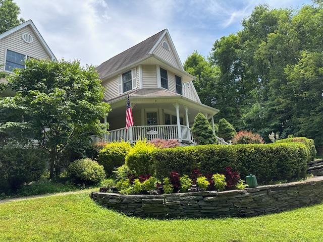 84 Meadow Ridge Rd, Warwick, NY 10990 - photo 2