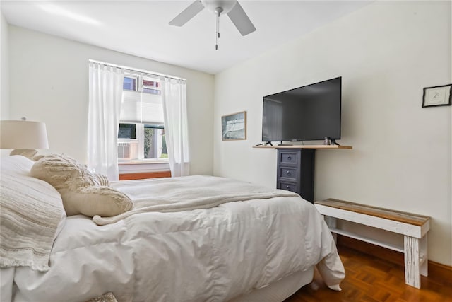 bedroom with a ceiling fan