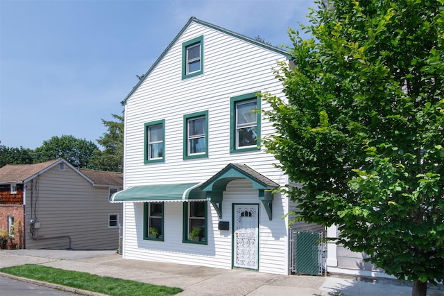 26 S Eckar St, Irvington, NY 10533 - view of front of house