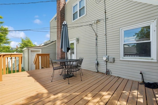 37 Remson St, Valley Stream, NY 11580 - deck featuring outdoor dining space