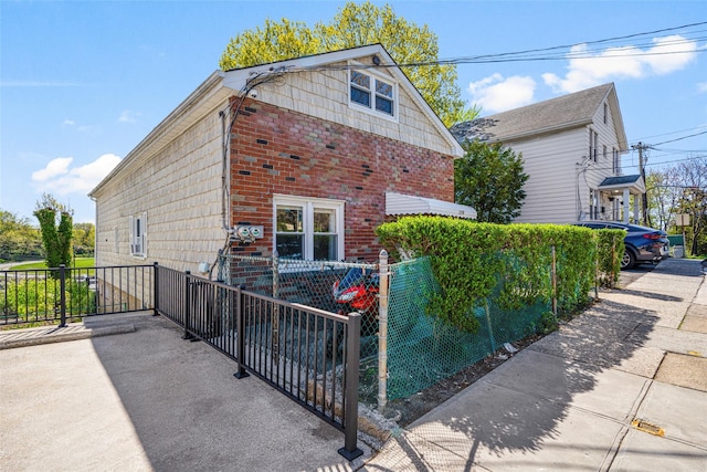 120 Loomis Ave, Yonkers, NY 10704 - view of property exterior with brick siding