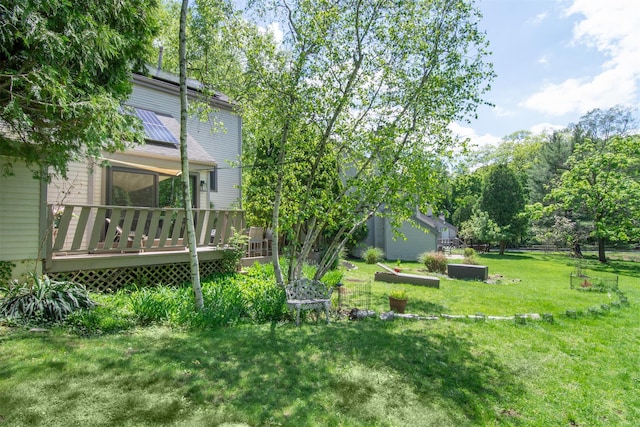201 Hunters Run, Dobbs Ferry, NY 10522 - view of grassy yard with a deck