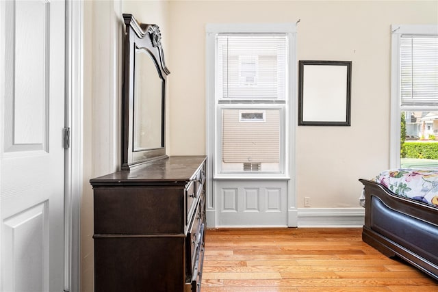 142 Primrose Ave, Mount Vernon, NY 10552 - sitting room with baseboards and light wood-style flooring