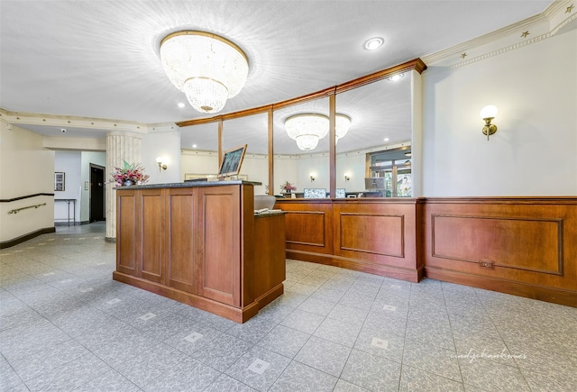 reception area featuring a notable chandelier